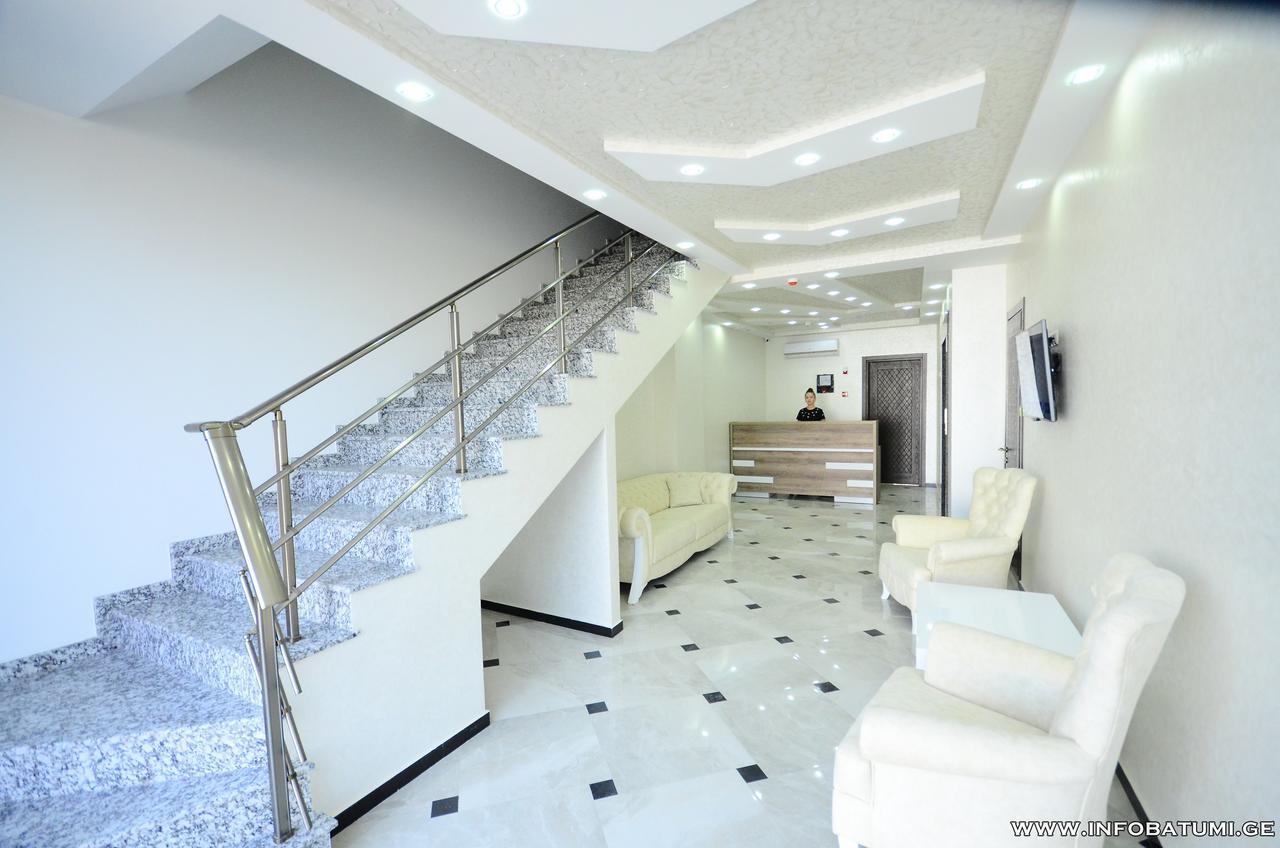 Hotel Dream Tower Batumi Exterior foto