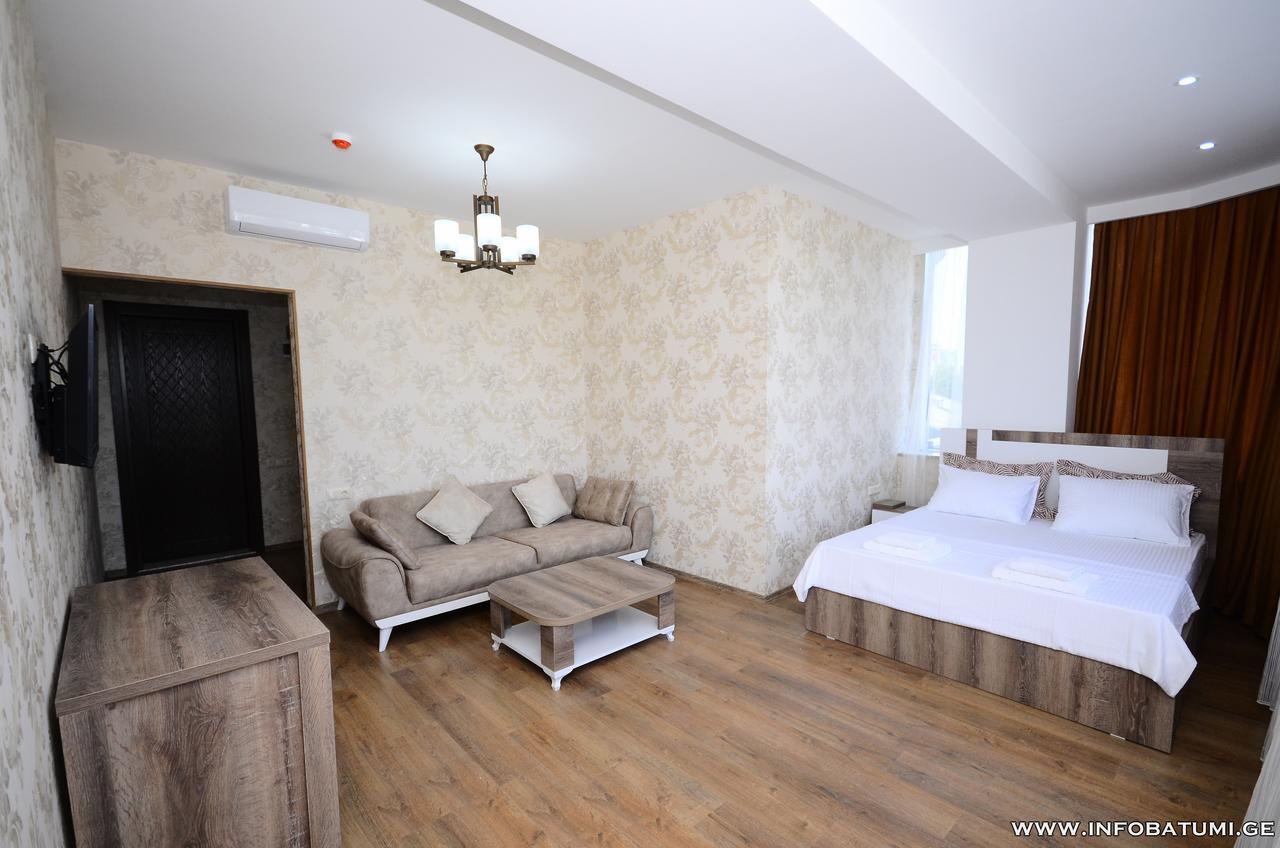 Hotel Dream Tower Batumi Exterior foto