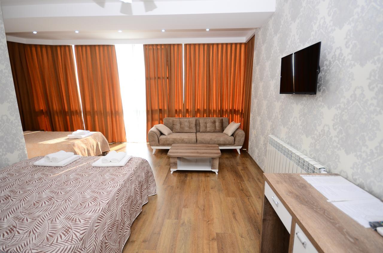 Hotel Dream Tower Batumi Exterior foto